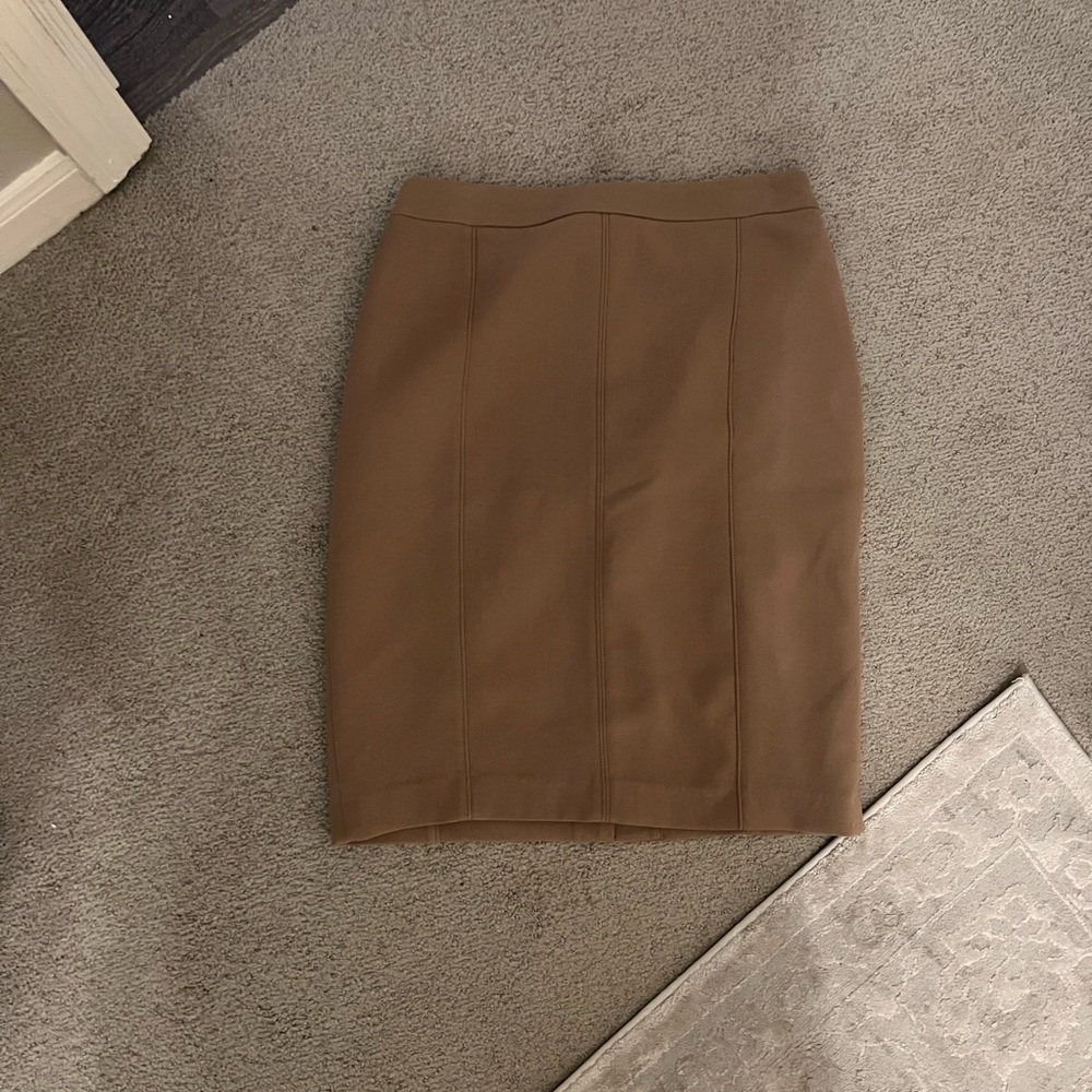 Nordstrom Halogen tan pencil skirt size 6